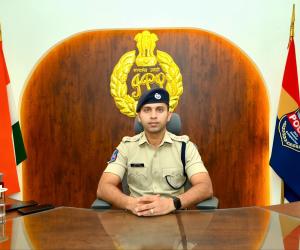 సహజసిద్ధమైన రంగులతోనే హోళీ సంబరాలు నిర్వహించాలి